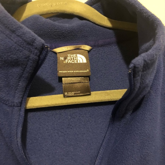 The North Face Fleece - Picture 2 of 3